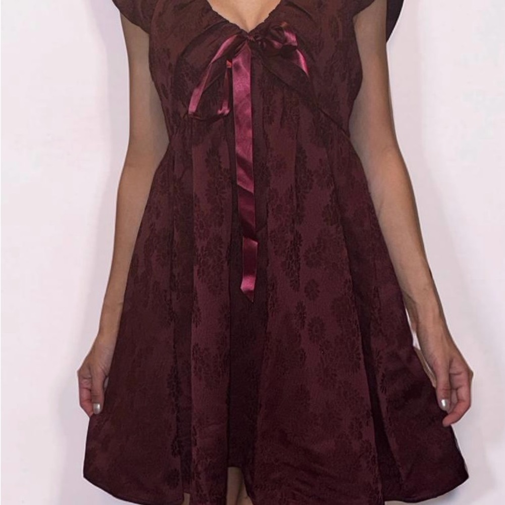 Francesca's Collections Burgundy Satin Bow A-Line Dress